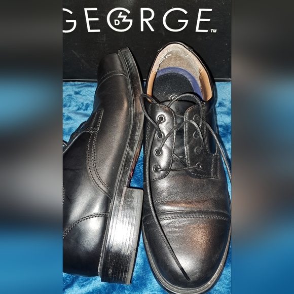 Men's Dress Shoes - Picture 7 of 10